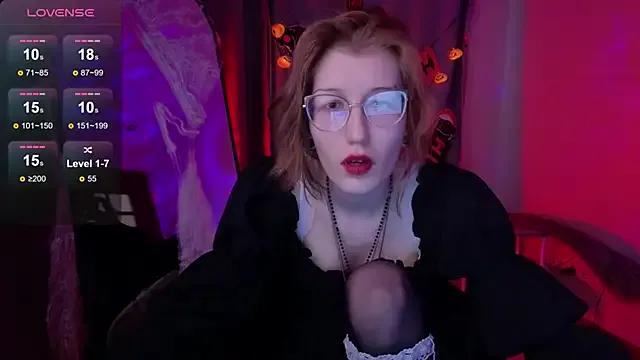 lissaros — bdsm game in latex on heels