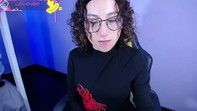 little__amy_ on StripChat 