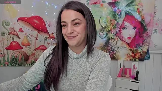 LovelyAzucena — Freechat on StripChat