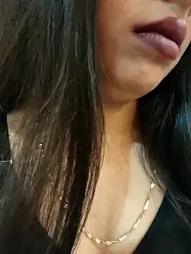 Maahhii_2 — Show Pusssy