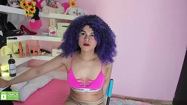 Mara-Bella on StripChat 