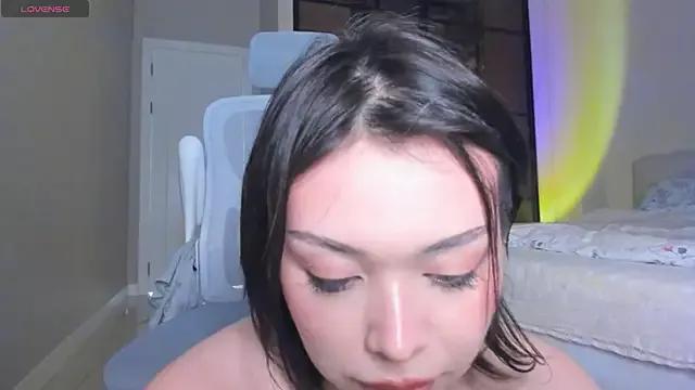 Mellovely on StripChat 