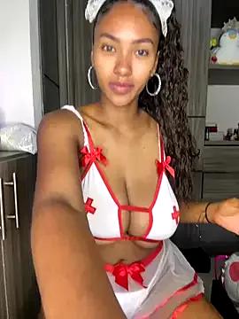 Mia_sweet80 — Oil tits mastubation