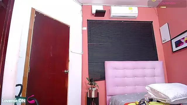 MiissBNasty on StripChat 
