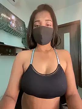 miss_lina on StripChat 