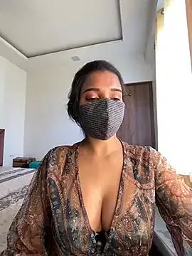 miss_lina on StripChat 