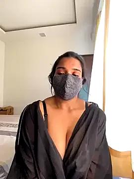 miss_lina on StripChat 