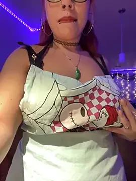 moan4mona — Milk shower 