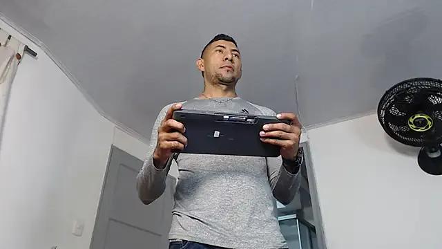 Morganandmegan — Private on StripChat