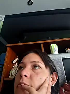 Niidia on StripChat 