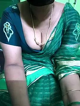 niiveditha on StripChat 