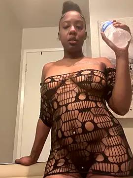 ObsessedWLyla — Keep me moaning till I squirt