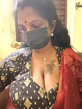 poojaa-rani on StripChat 
