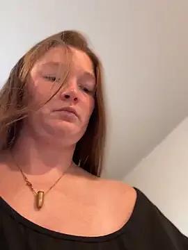 PussiesnCream_ on StripChat 