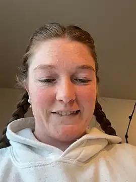 PussiesnCream_ on StripChat 