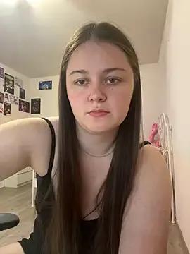 Sasha_Kitten on StripChat 