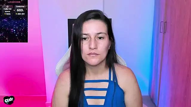 Saskyaa on StripChat 
