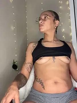 Shuggabutt — Dildo play in back seat