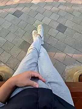 starvingo2002 —  CUM SHOT OUTDOOR