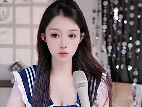 Summer-Momo on StripChat 