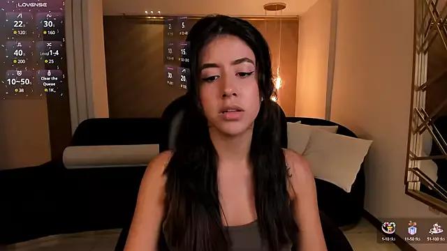SussanElliot on StripChat 