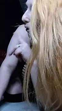 Sweet-SpicyOff on StripChat 