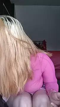 Sweet-SpicyOff on StripChat 