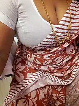 Tamil_Ammani — Boobs show 