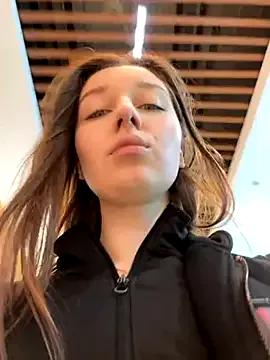 UnaMiuMiu — Masturbation in the fitting room...