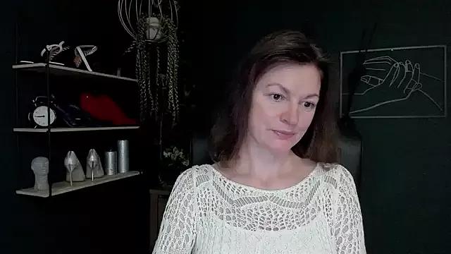 VivianWILD on StripChat 