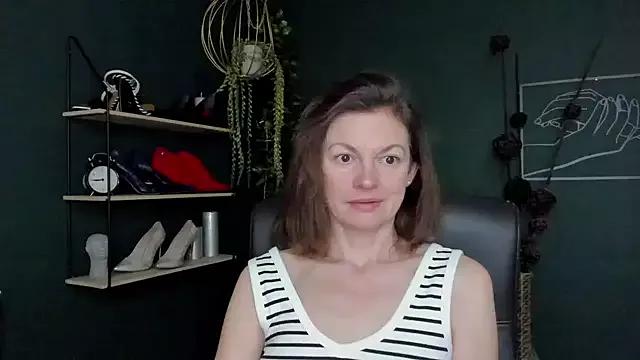 VivianWILD on StripChat 