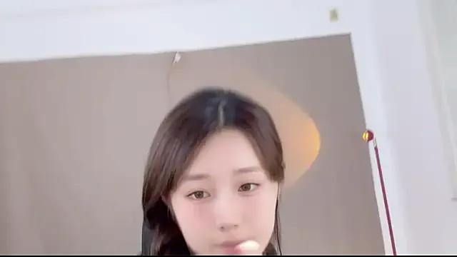 yiyi5588 —  114090   m