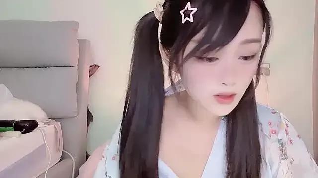 yueyue2003 on StripChat 