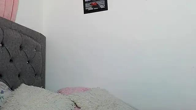 Zara47sweet on StripChat 
